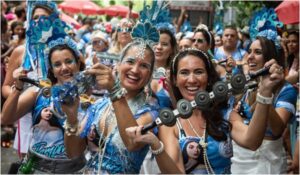 Rio de Janeiro Carnaval de Rua - Foto Bloco Só Caminha - Riotur - temporadaverao.com