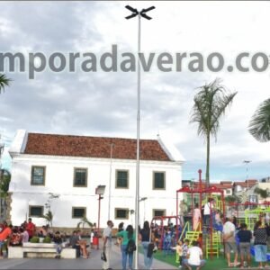 Praça Orlando de Barros Pimentel em Maricá - Foto: Clarildo Menezes - sortimentos.com